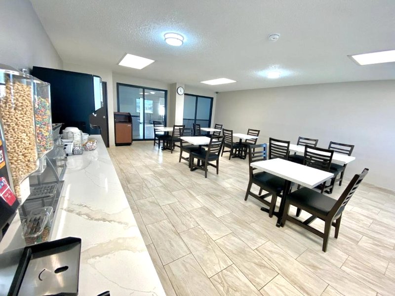 Baymont by Wyndham Oshkosh Airportの写真
