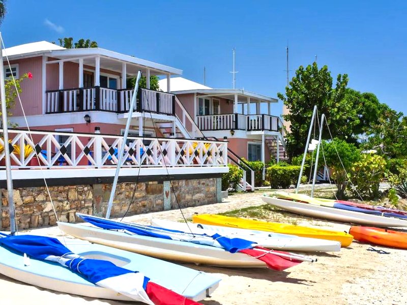 The Catamaran Hotelの写真