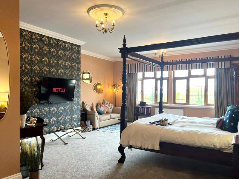 ド ルージュモン マナー ホテル (De Rougemont Manor Hotel)の写真