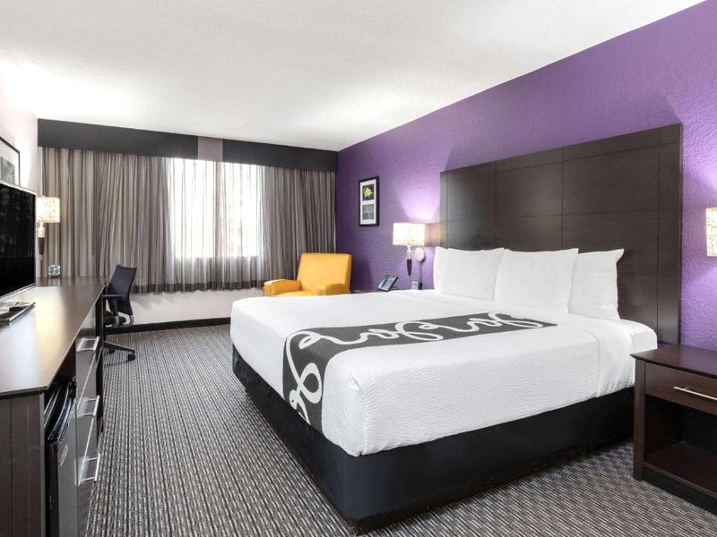 La Quinta Inn & Suites by Wyndham Clifton/Rutherfordの写真