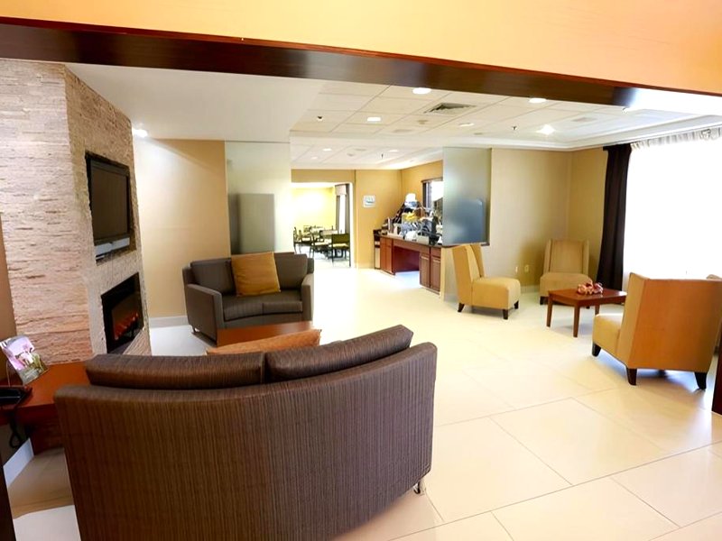 Holiday Inn Express Hotel & Suites West Chester By IHGの写真