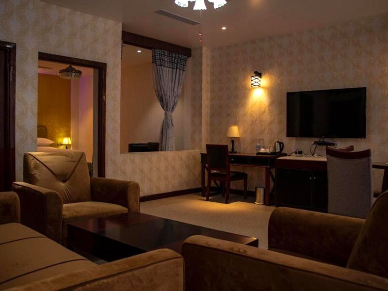 Ratna Hotelの写真