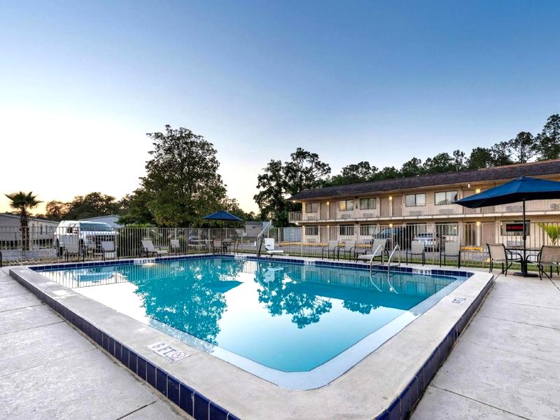 アメリカズ ベスト バリュー イン レイク シティ (Americas Best Value Inn Lake City)の写真