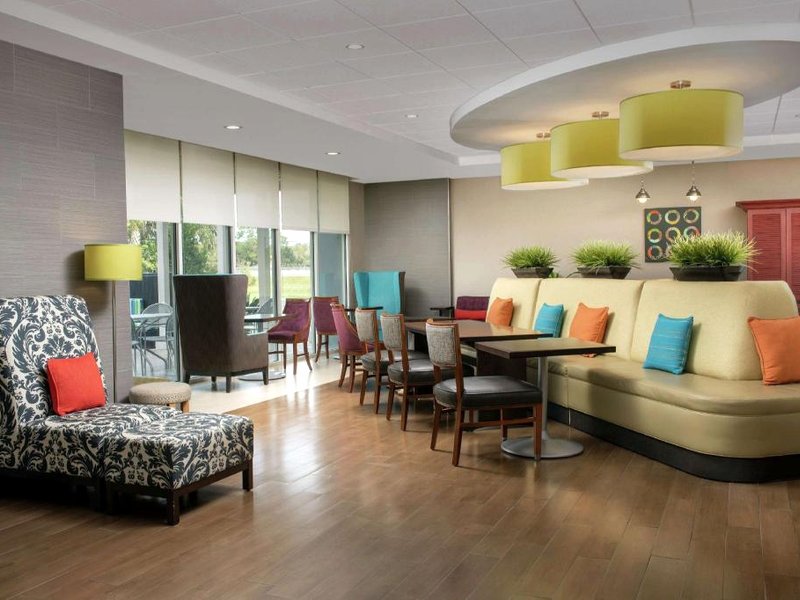 ホーム2 スイーツ バイ ヒルトン レイク シティ (Home2 Suites by Hilton Lake City)の写真