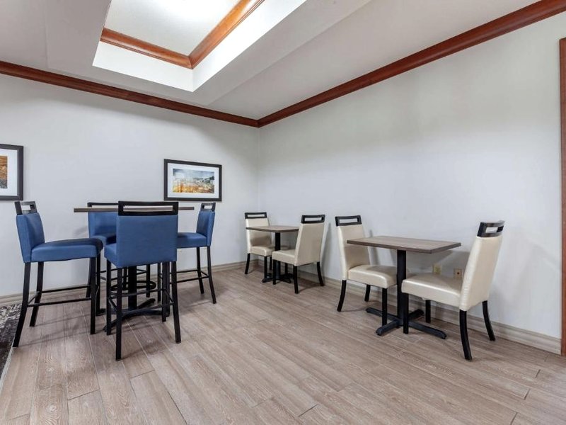 ベストウェスタン プラス スパルタ トレイル ロッジ (Best Western PLUS Sparta Trail Lodge)の写真