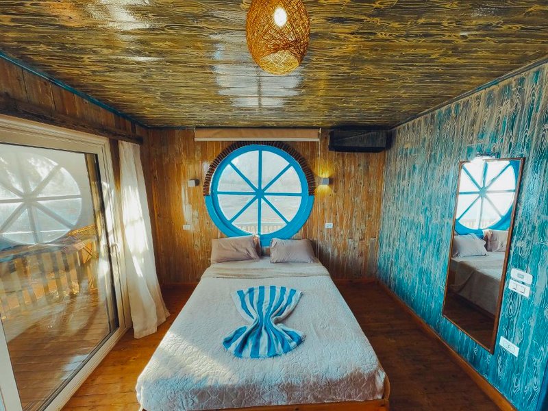 New Moon Island Campの写真