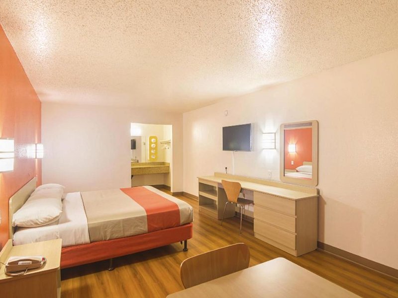 Motel 6 Lawton, OKの写真