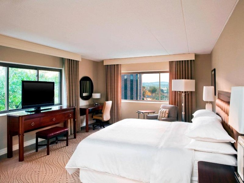 Sheraton Framingham Hotel & Conference Centerの写真