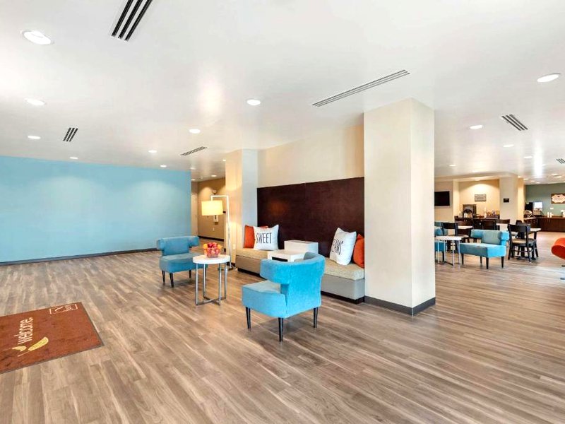メインステイ スイーツ ランカスター ダラス サウス (MainStay Suites Lancaster Dallas South)の写真