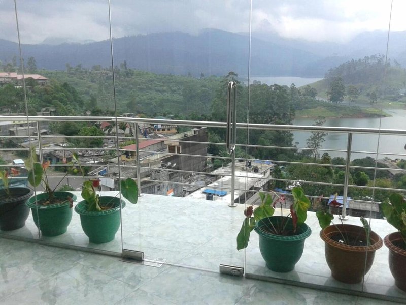 DAM HOUSE (Near Adams Peak)の写真
