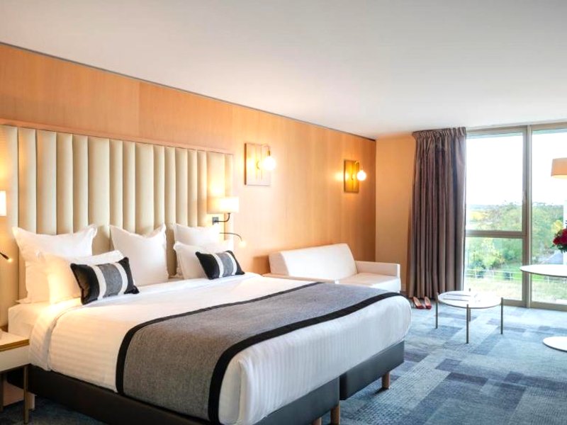 クラリオン スイーツ セーナル パリ シュド**** (Residhome Suites Paris Senart)の写真