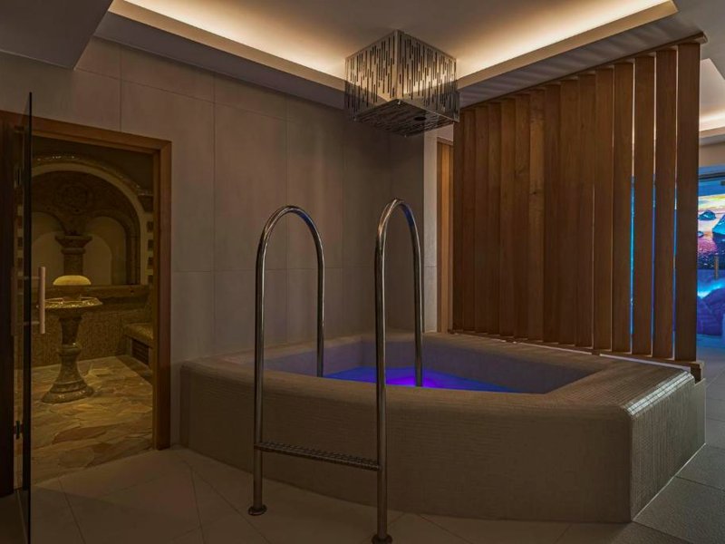 ネイチャーメッド ホテル カルボーナ (NaturMed Hotel Carbona)の写真