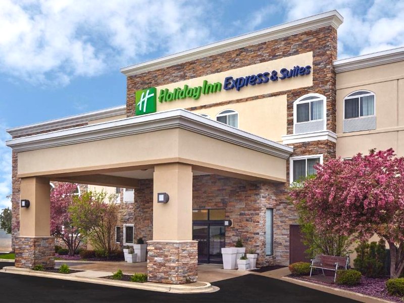 Holiday Inn Express Hotel & Suites Chicago-Libertyville By IHGの写真