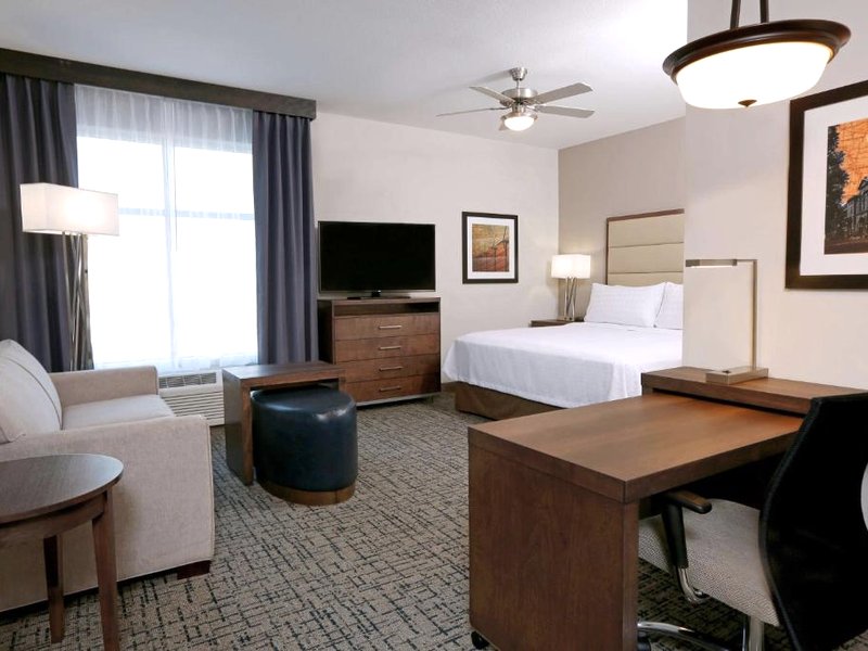 Homewood Suites by Hilton West Fargo - Sanford Medical Areaの写真
