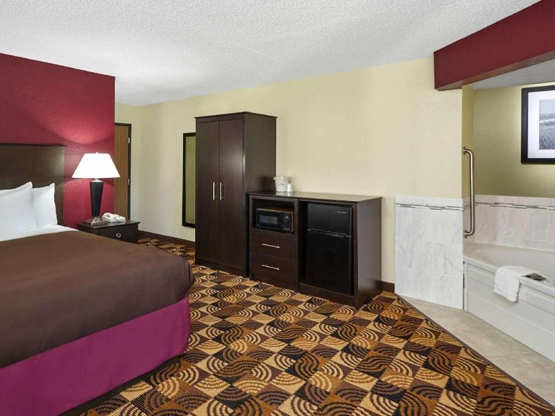 アメリクイン バイ ウィンダム エルクホーン ニア レイク ジェニーバ (AmericInn by Wyndham Elkhorn Near Lake Geneva)の写真