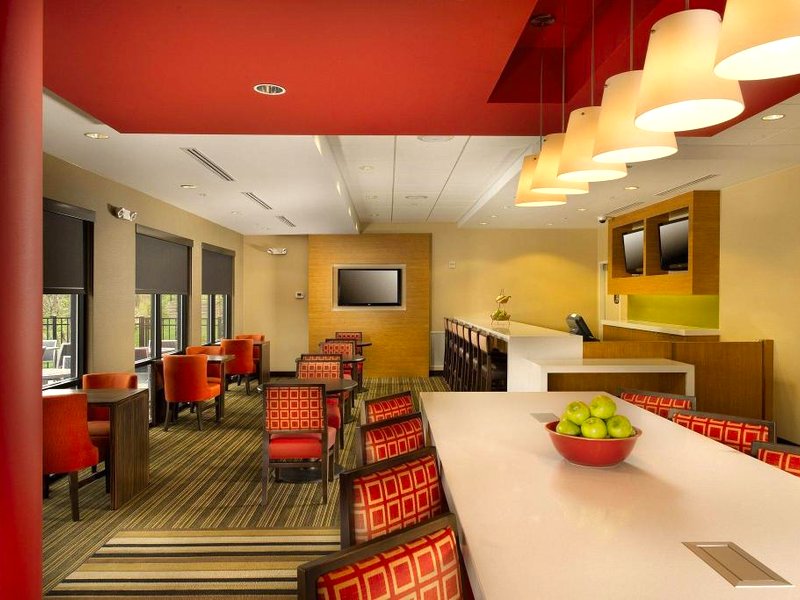 タウンプレース スイーツ ブリッジポート クラークスバーグ (TownePlace Suites Bridgeport Clarksburg)の写真