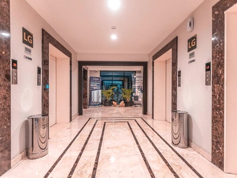 アザレア スイーツ チカラン バイ ジャヤカルタ グループ (Azalea Suites Cikarang by Jayakarta Group)の写真