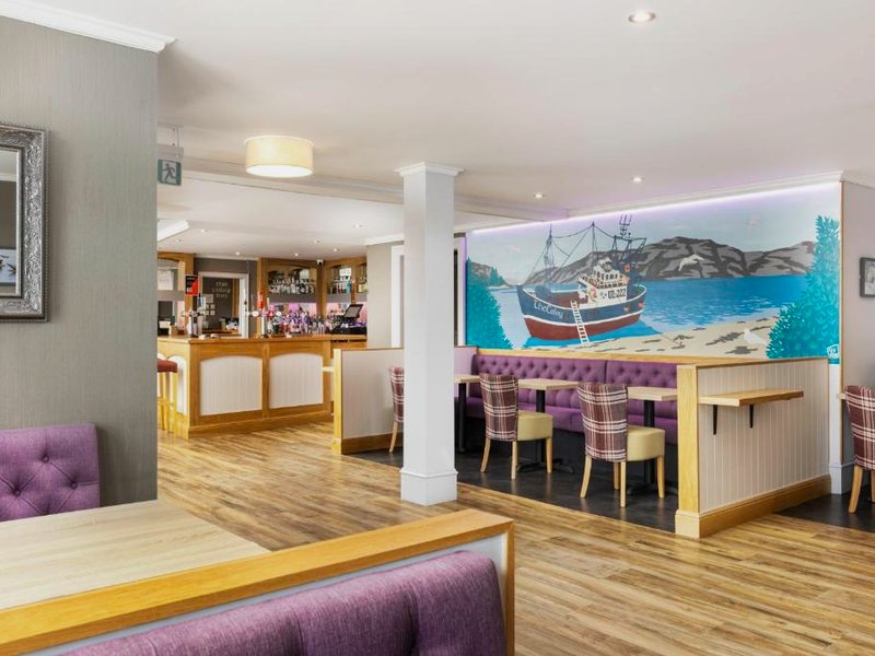 カレドニアン ホテル (Caledonian Hotel)の写真