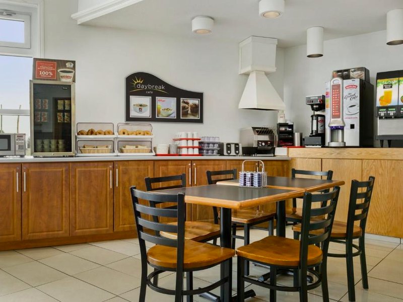 デイズ イン バイ ウィンダム トロワリヴィエール (Days Inn by Wyndham Trois-Rivieres)の写真