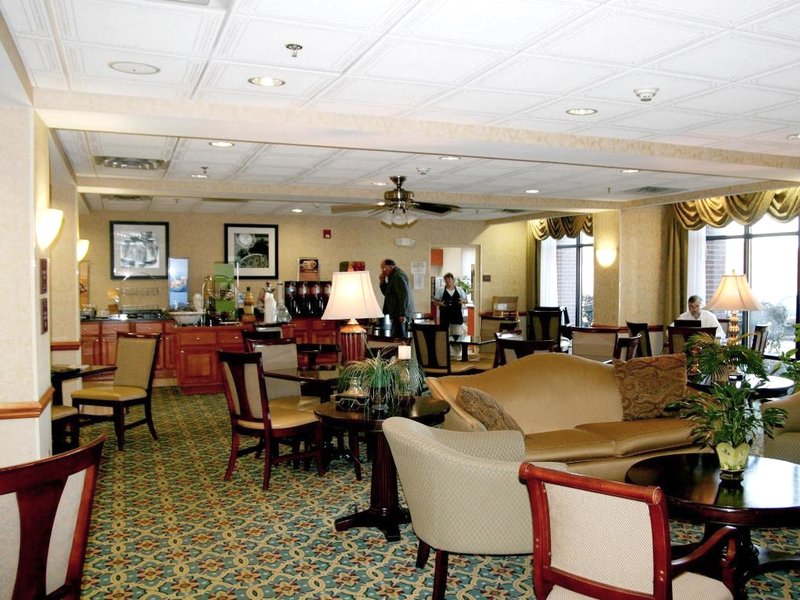 Hampton Inn Fort Payneの写真