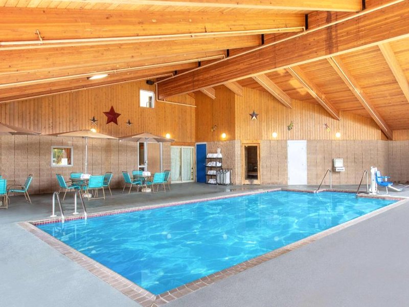 アメリクイン バイ ウィンダム カルメット (AmericInn by Wyndham Calumet)の写真