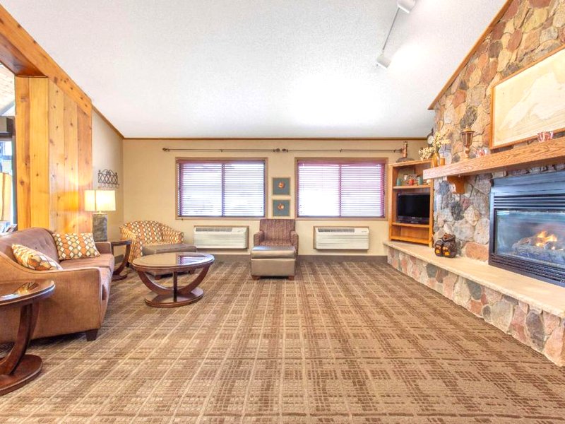 アメリクイン バイ ウィンダム カルメット (AmericInn by Wyndham Calumet)の写真