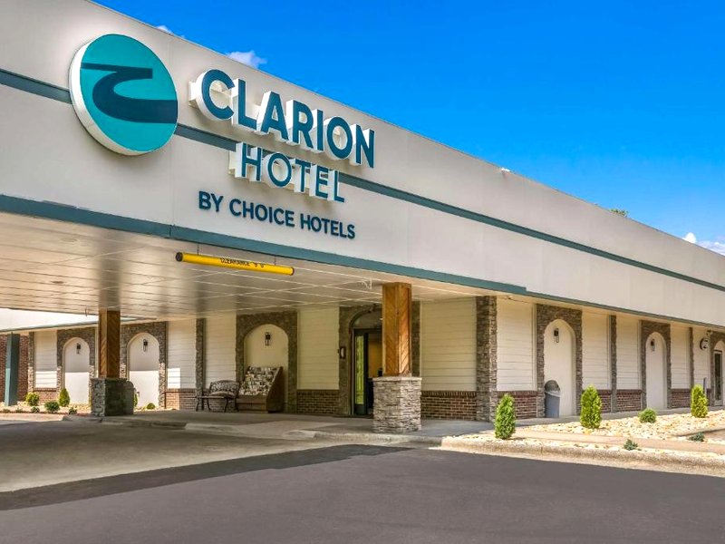 Clarion Hotel Conference Centerの写真