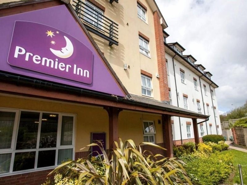 Premier Inn Llanelli Central Eastの写真