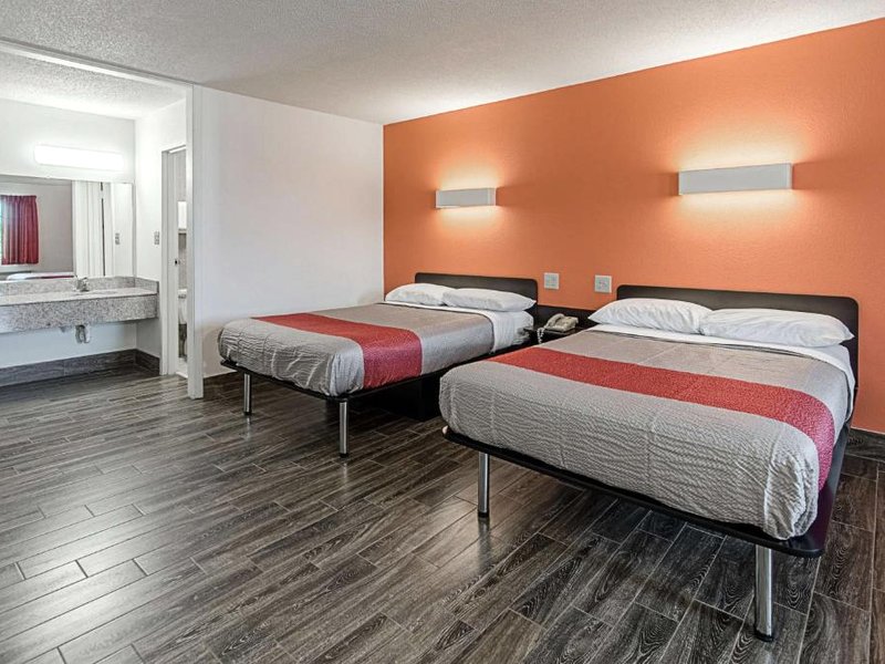モーテル 6  ストーントン (Motel 6 Staunton)の写真