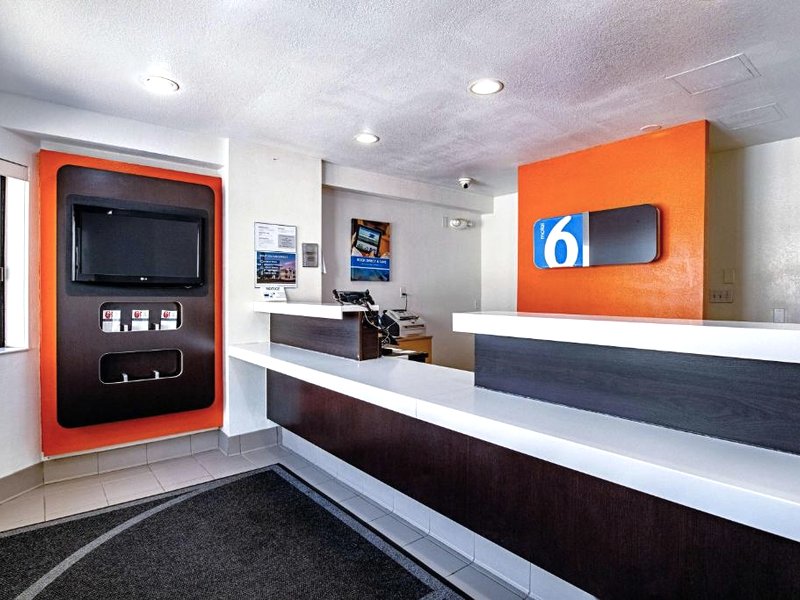 Motel 6 Palatine, IL - Chicago Northwestの写真