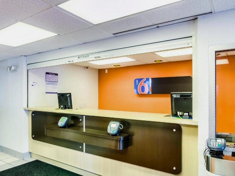 Motel 6 Arlington Heights, IL - Chicago North Centralの写真
