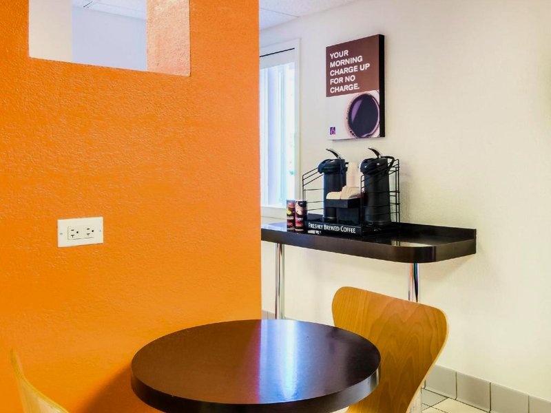 Motel 6 Arlington Heights, IL - Chicago North Centralの写真