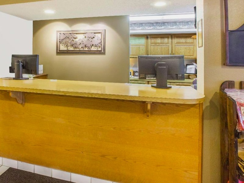 スーパー 8 バイ ウインダム ウェスト ブランチ (Super 8 By Wyndham West Branch)の写真