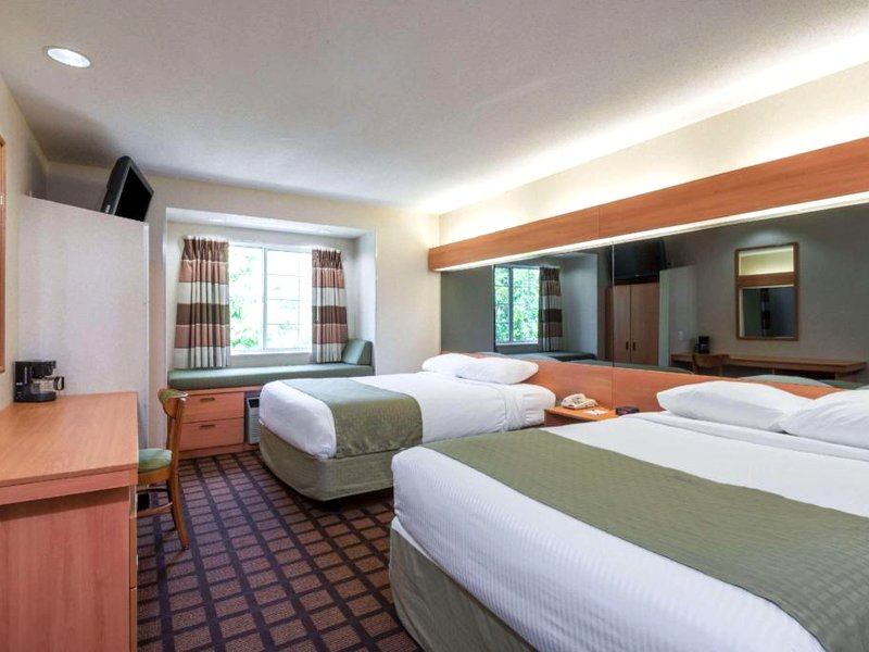 マイクロテル イン & スイーツ バイ ウィンダム アンカスビル カジノ エリア (Microtel Inn & Suites by Wyndham Uncasville Casino Area)の写真