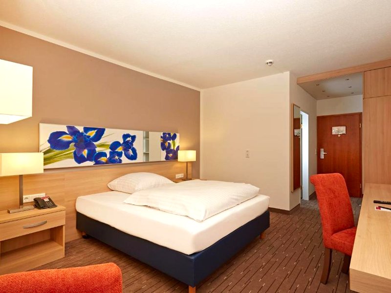 H+ Hotel Wiesbaden Niedernhausenの写真