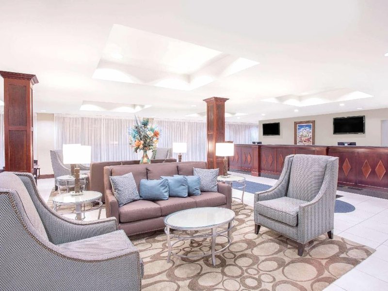 Holiday Inn Express Gulfport Beach By IHGの写真