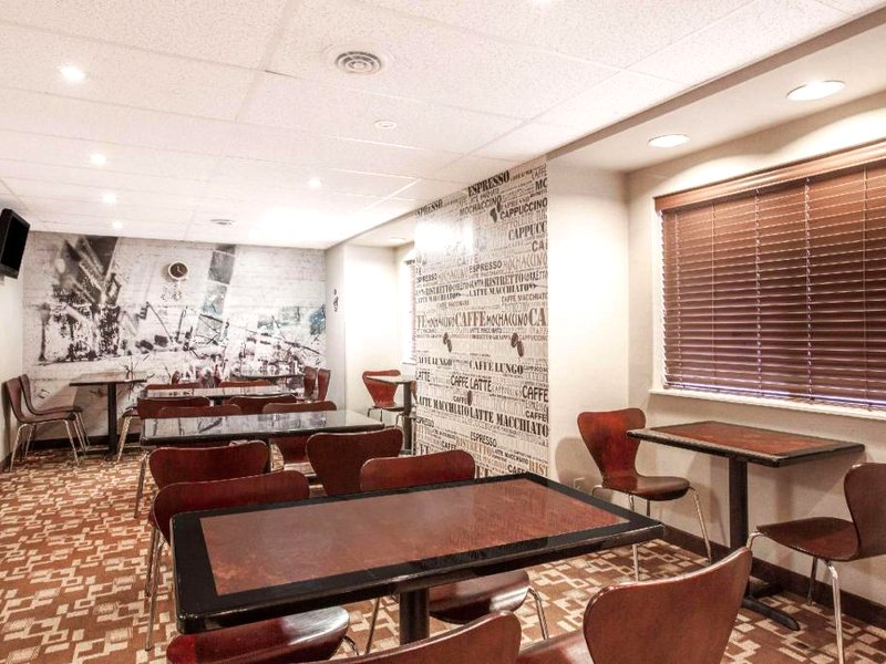 スーパー 8 バイ ウィンダム スケネクタディ アルバニーエリア (Super 8 By Wyndham Schenectady - Albany Area)の写真