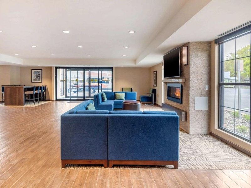 コンフォート イン & スイーツ スケネクタディ -スコシア (Comfort Inn & Suites Schenectady -Scotia)の写真
