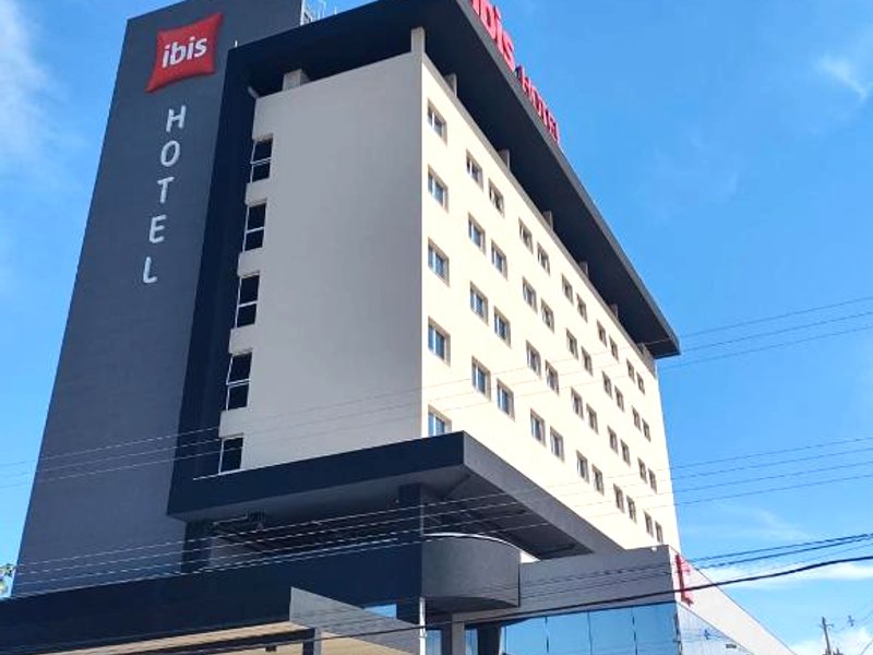 ibis Nova Serranaの写真
