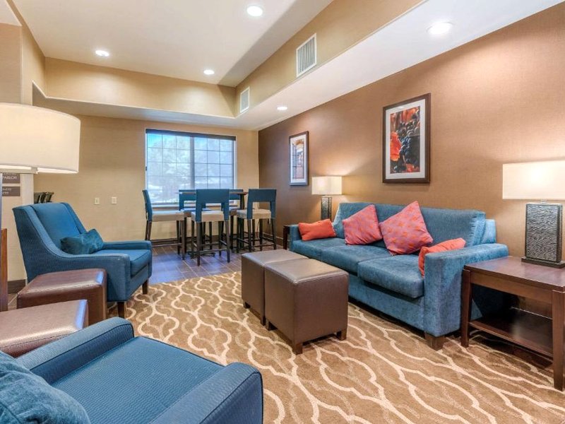 Comfort Inn & Suites Galt - Lodi Northの写真