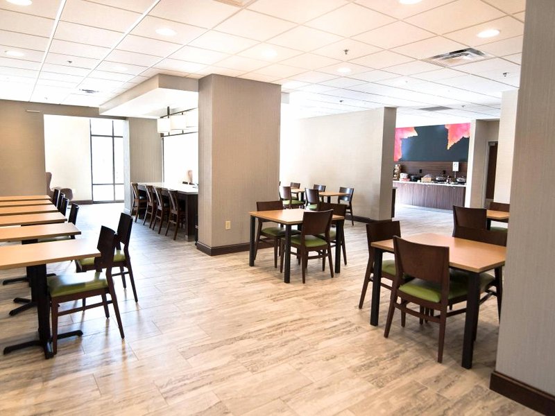 フェアフィールド イン アンド スイーツ アトランタ エアポート ノース (Fairfield Inn & Suites Atlanta Airport North)の写真