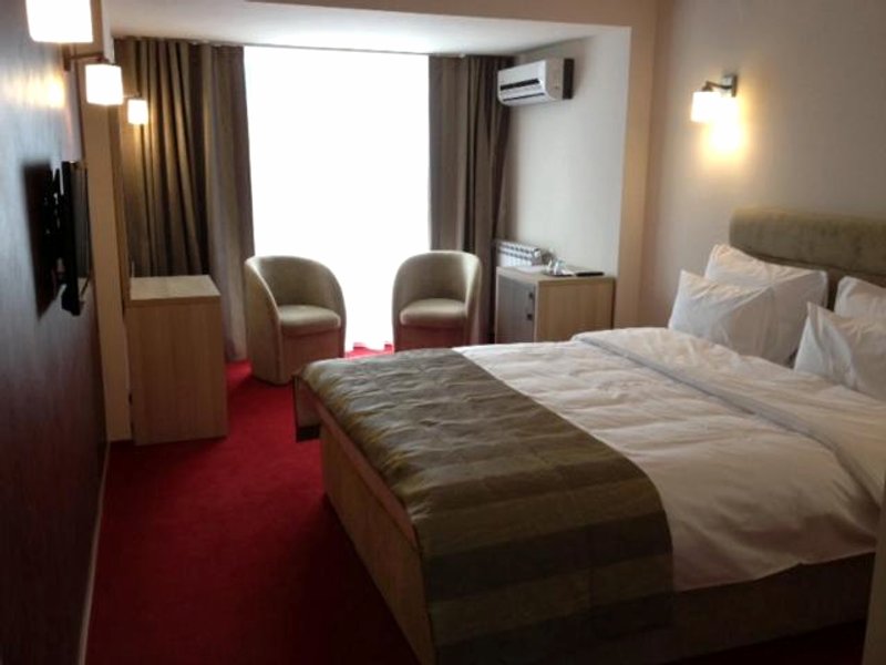 CITY HOTEL & LOUNGEの写真