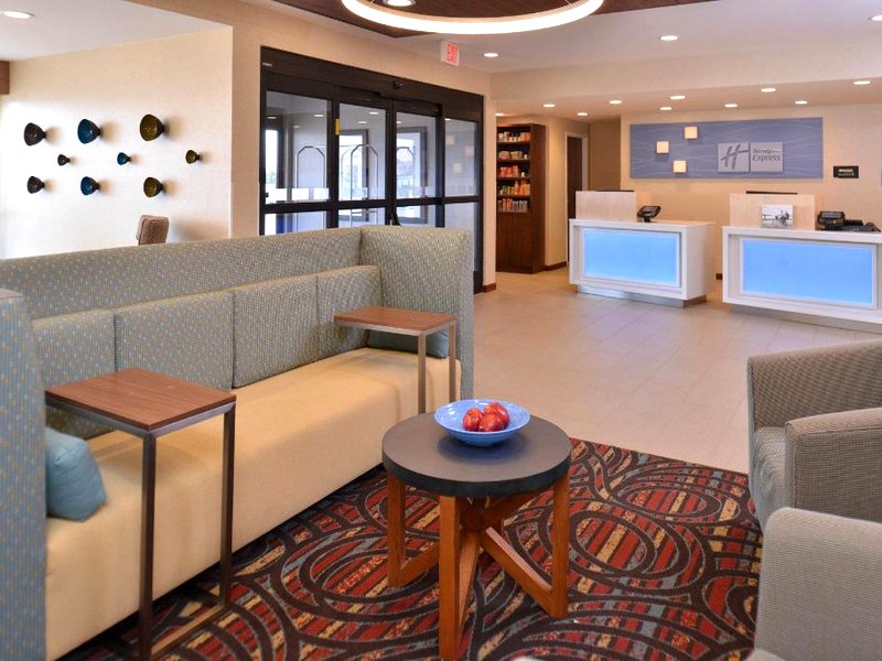 Holiday Inn Express Hotel & Suites Lonoke I-40 By IHGの写真