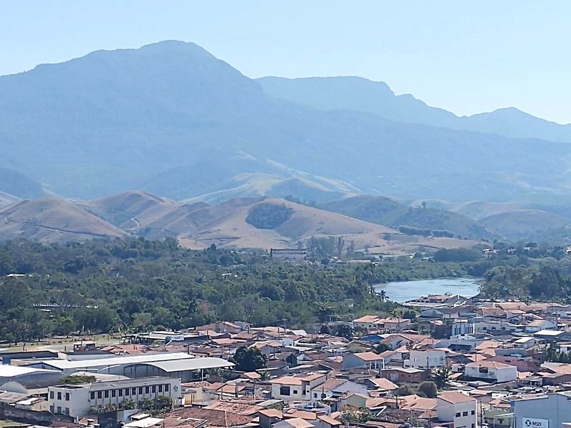 Apartamento mobiliado com vista exclusiva da Serraの写真