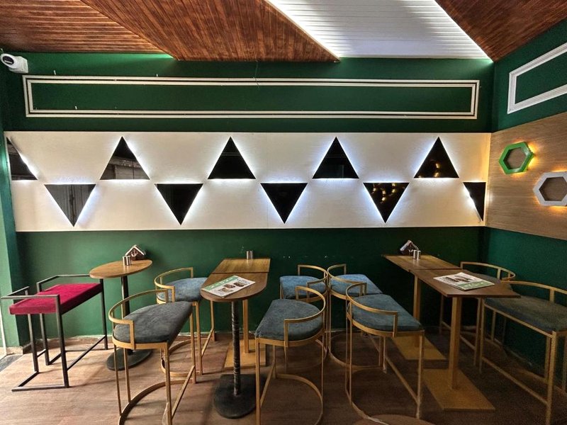 India Hotel and Restaurantの写真