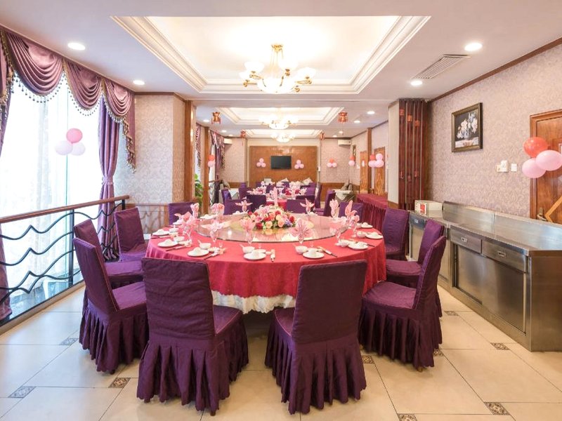 シンユーアン ホット スプリング ホテル (Xinyuan Hot Spring Hotel)の写真