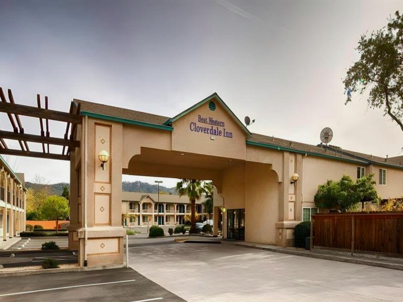 Cloverdale Wine Country Inn and Suitesの写真