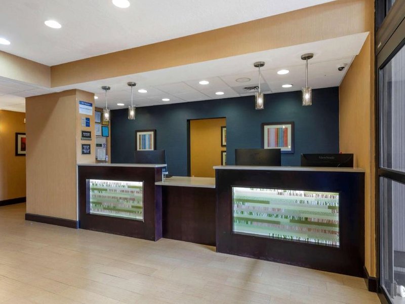 ベストウェスタン プラス ガズデン ホテル アンド スイーツ (Best Western Plus Gadsden Hotel and Suites)の写真