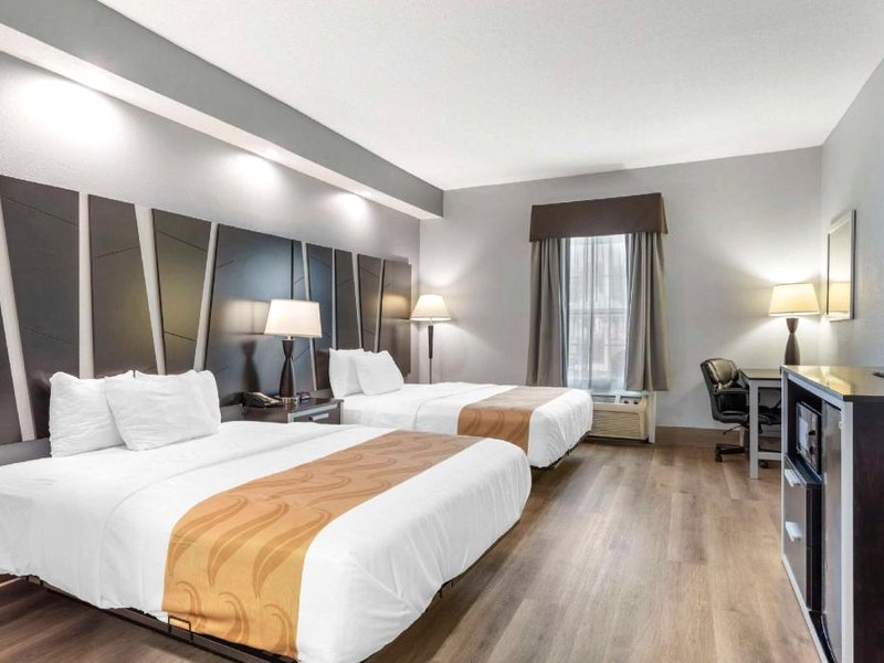 クオリティ イン (Quality Inn)の写真