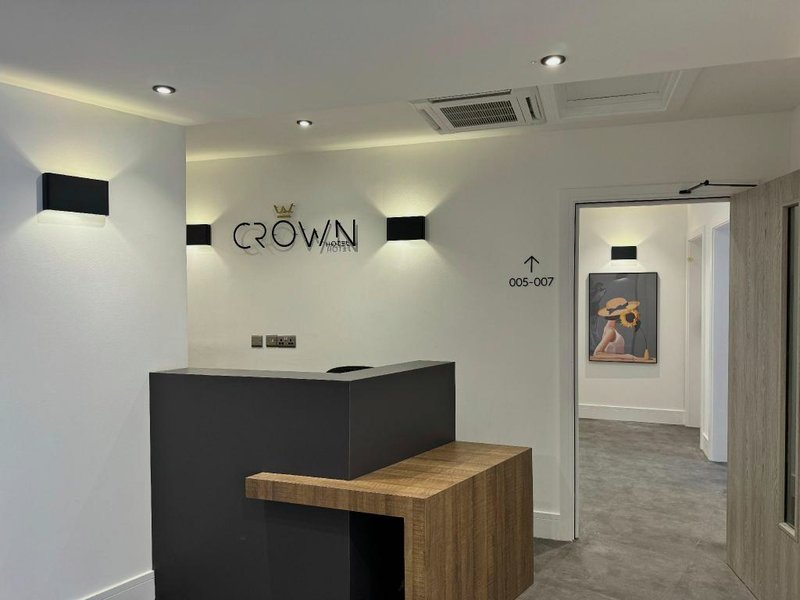 クラウン ホテル (Crown Hotel)の写真